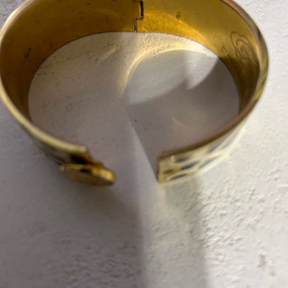 Spartina hinged bangle navy cream and gold - Picture 3 of 3